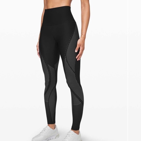 lululemon athletica Pants - Lululemon🍋Mapped Out Black and Glacier Gray High-Rise Tights 28” Size 6